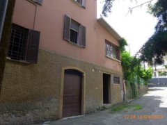 Appartamento su 3 piani con cantina, garage a Carpineti (RE) - 4